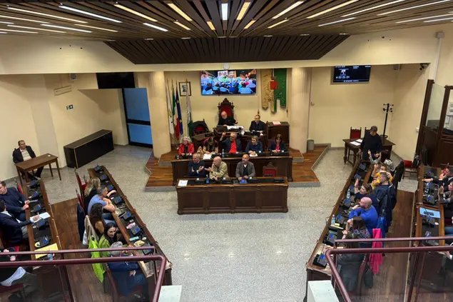 Svolta sulla Tari a Quartu, bollette non solo online: arrivano gli assistenti di quartiere