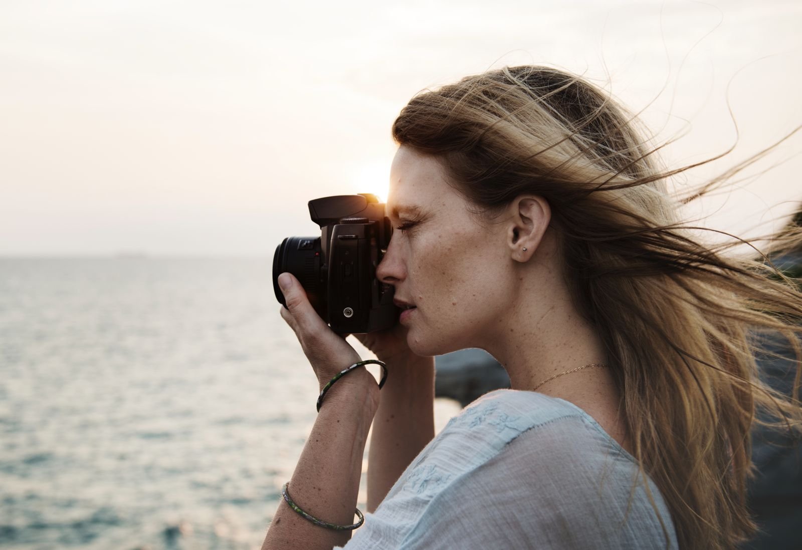 Coesione sociale, con 'Visioni urbane' un laboratorio di fotografia gratuito per raccontare la città