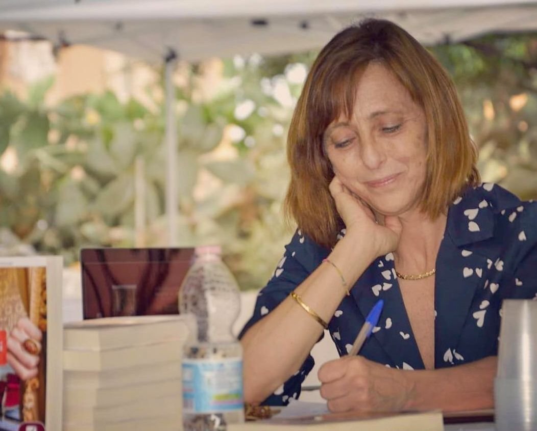 ViaConvento Primavera 2026: Alberta Zancudi presenta “Dentro il libro. Materia e tecnica della semiotica letteraria”