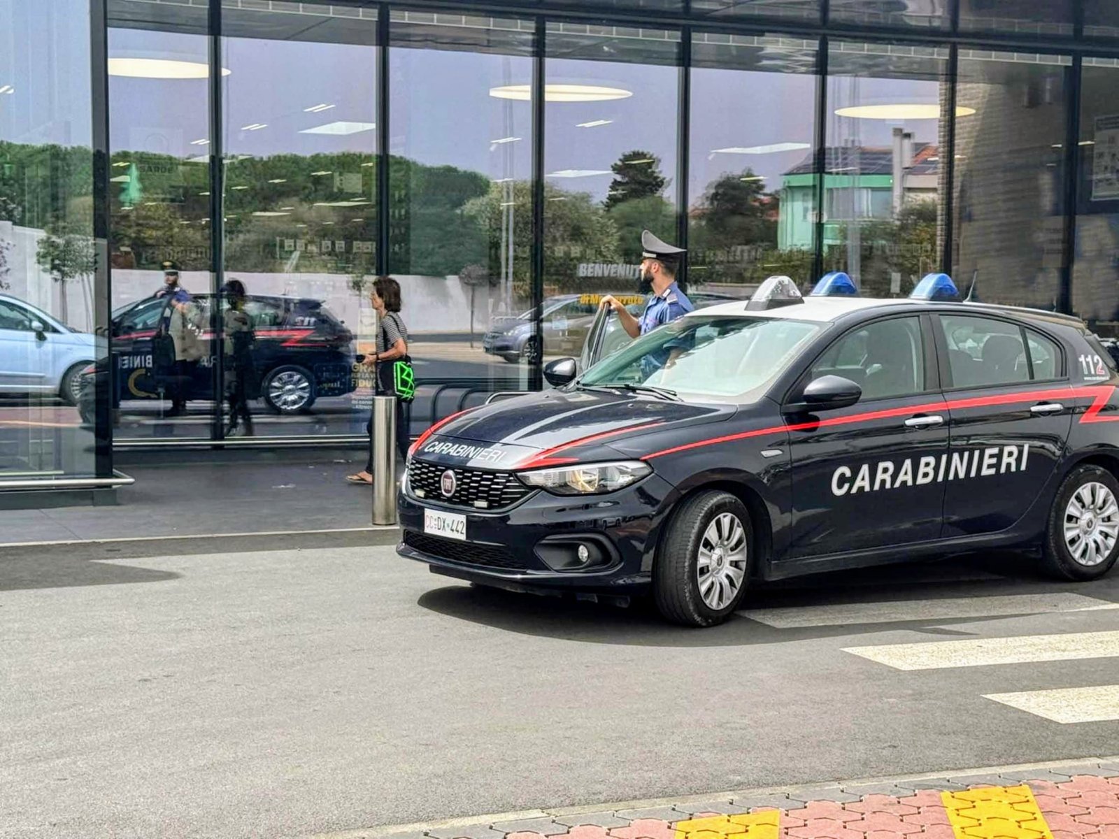 Spesa da 500 euro rubata al supermercato a Selargius: arrestata una 53enne