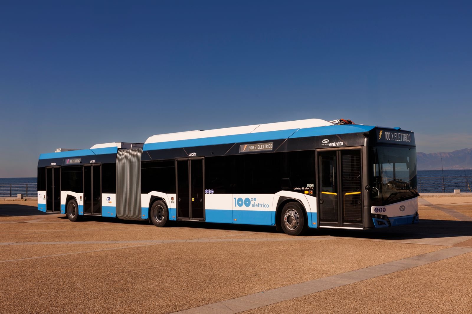 CTM: sabato 4 aprile al via il primo viaggio dei nuovi autobus elettrici 'Solaris Urbino' da 18 metri