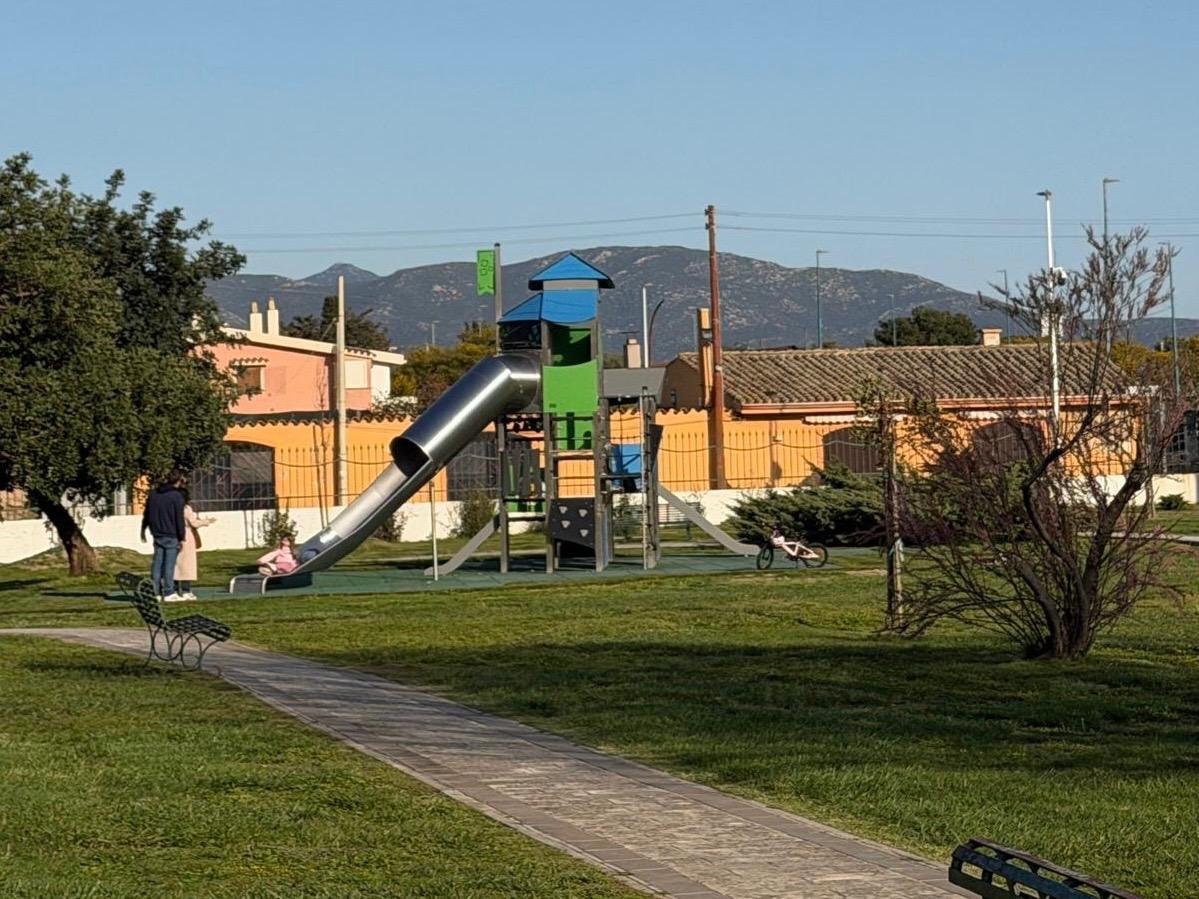 Restyling ultimato al Parco Parodi: nuovi alberi ed essenze, camminamenti restaurati, giochi sicuri per un'area verde pienamente inclusiva