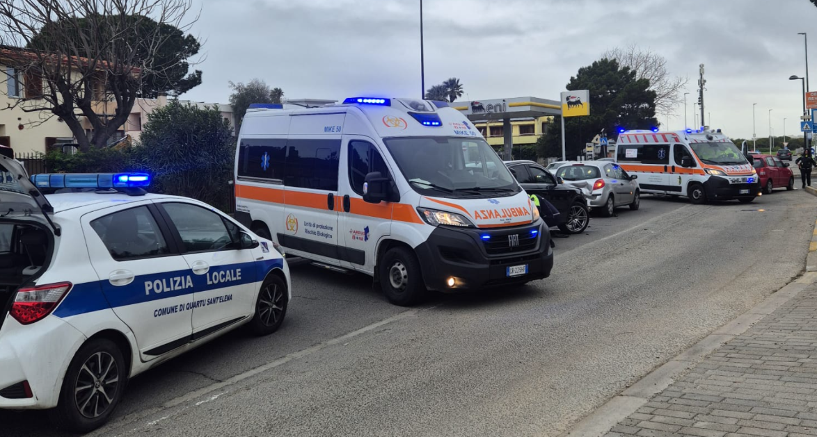 Maxi tamponamento a Quartu in via Leonardo da Vinci: due feriti e traffico in tilt