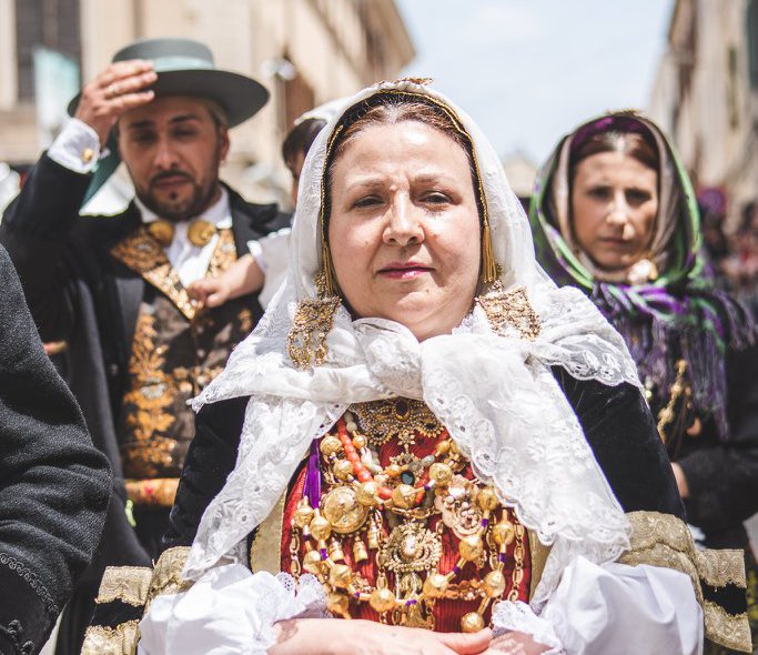 Dal 20 al 27 giugno la XXVII edizione di “Is Pannus de is Bisaius” dedicata al matrimonio nella tradizione quartese
