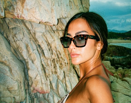 Giorgia Palmas sceglie ancora la sua Sardegna: vacanze a Villasimius