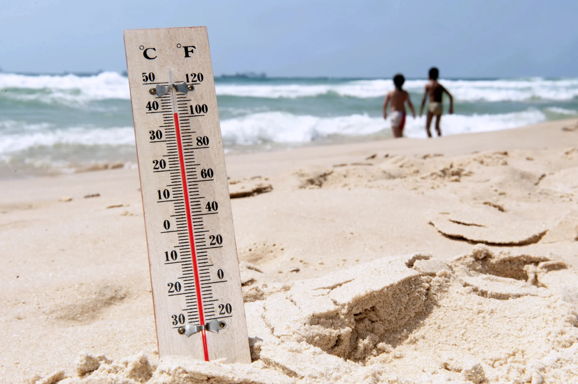 Nuova ondata di calore eccezionale in Sardegna: scatta l’allerta per picchi oltre i 43 gradi e alto rischio incendi