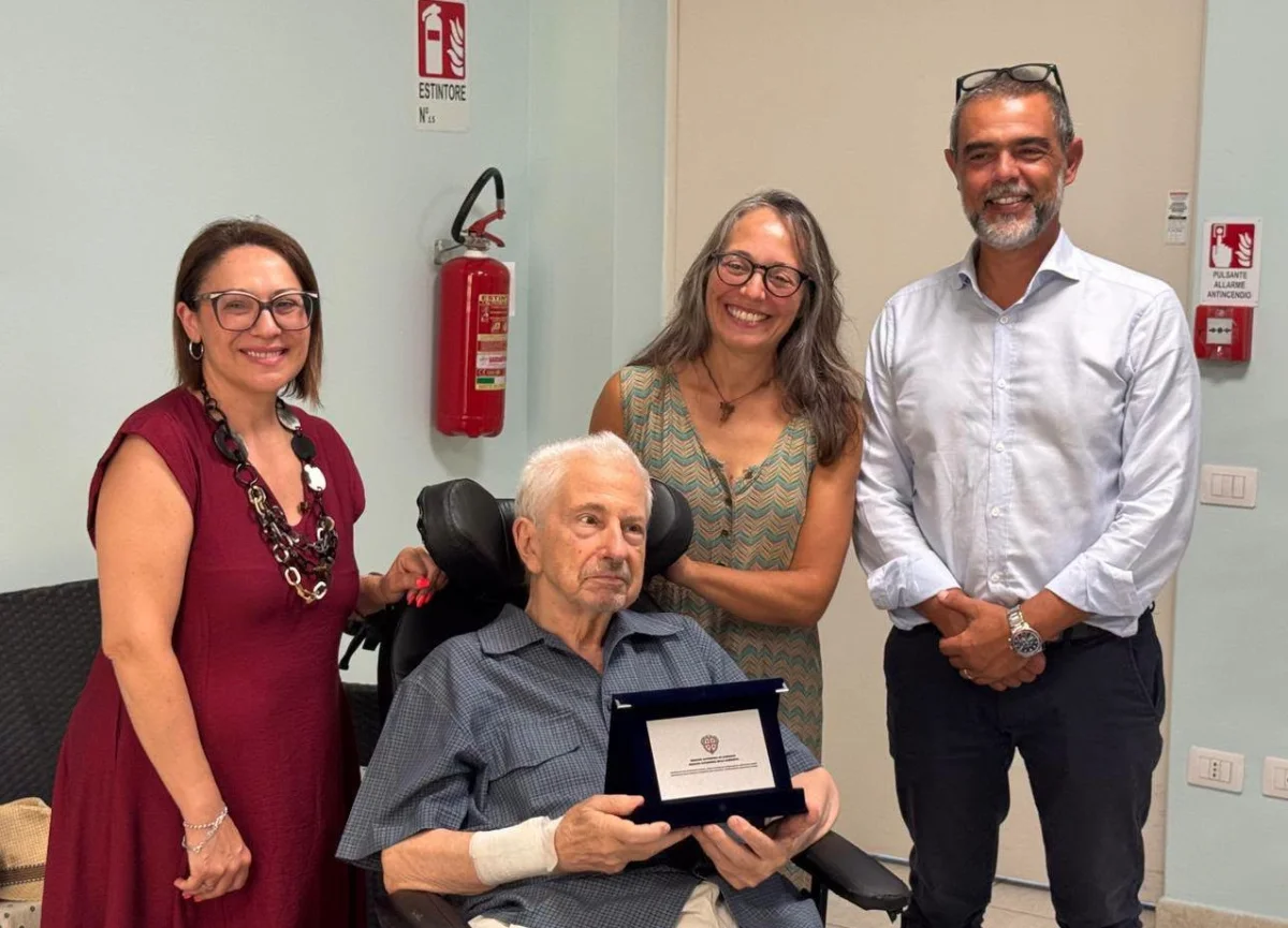 La Regione celebra Mario Faticoni: un riconoscimento per oltre cinquant’anni di teatro in Sardegna