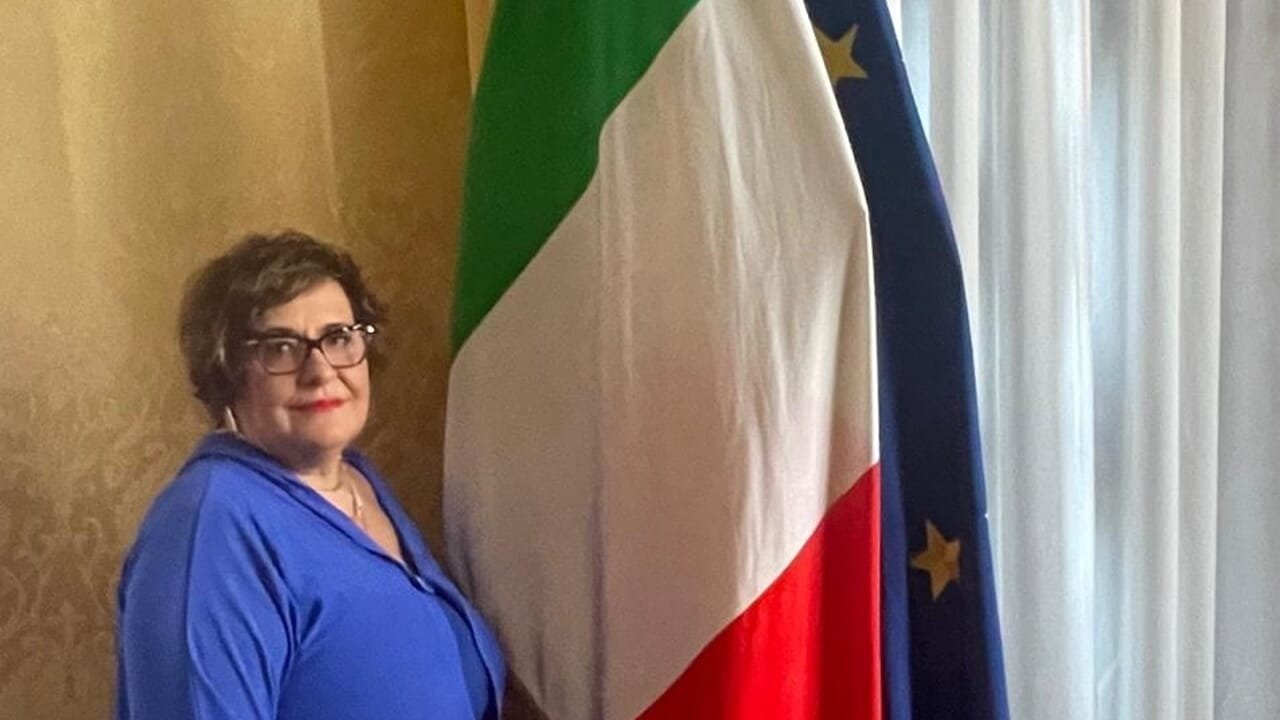 Fine di un’era per la prefettura di Cagliari: Paola Dessì va in pensione