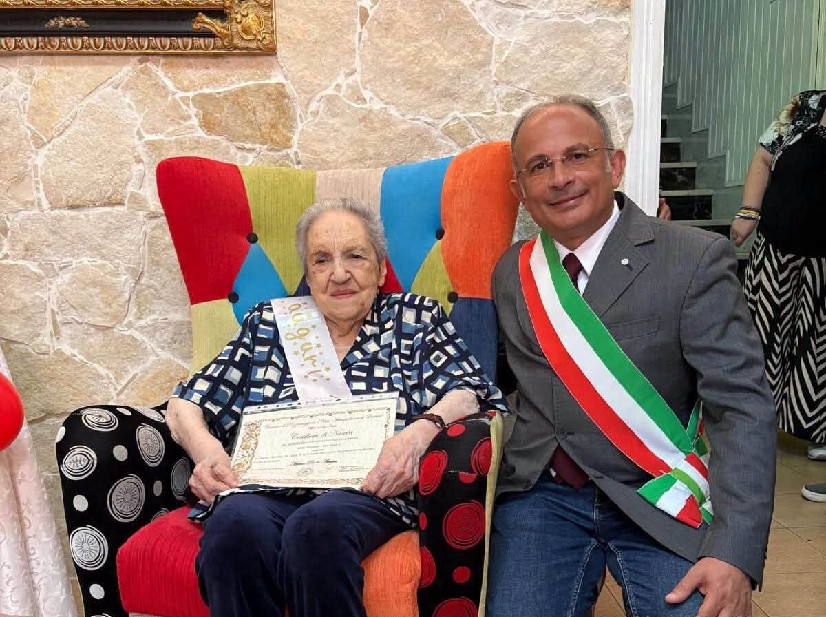 Pozzomaggiore festeggia i 100 anni di Tzia Paolicca Angius
