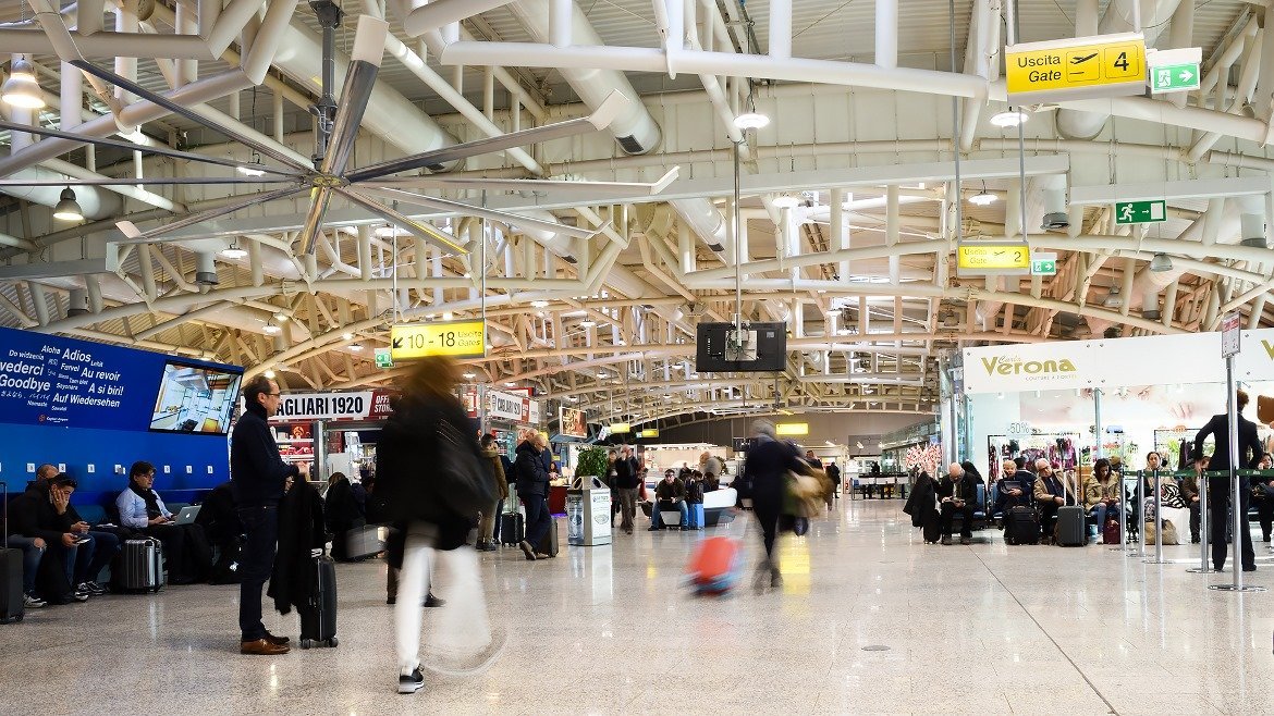 Aeroporto di Cagliari, 38 destinazioni e oltre 12mila voli per la stagione invernale: tutte le novità