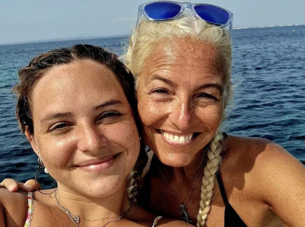 Il loro mare per sempre: l’ultimo abbraccio di Capo Mannu a Monica e Giorgia